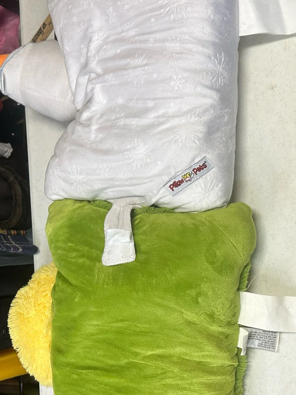 Pillow Pets Frog & Disney Olaf Frozen Plush Folding Pillow Bundle 16” 18”